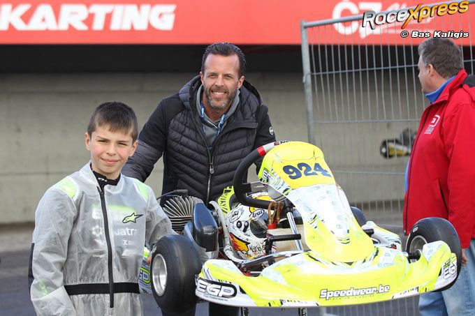 Autocoureur Anthony Kumpen en zijn zoon Henri Kumpen