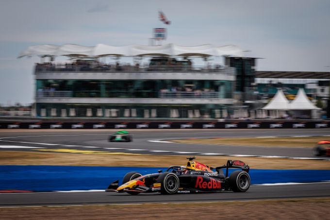 Formule 2 Silverstone Richard Verschoor