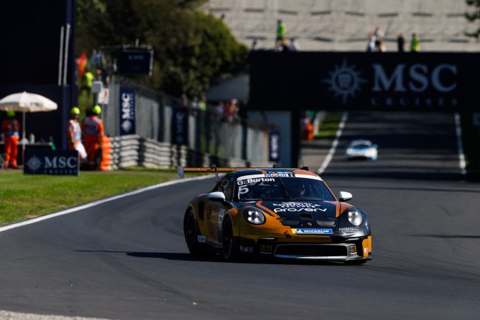 Proton Huber Competition Foto 6 Gus Burton actie