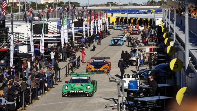IMSA 24H Daytona 2026 Daytona International Speedway Porsche Foto 21