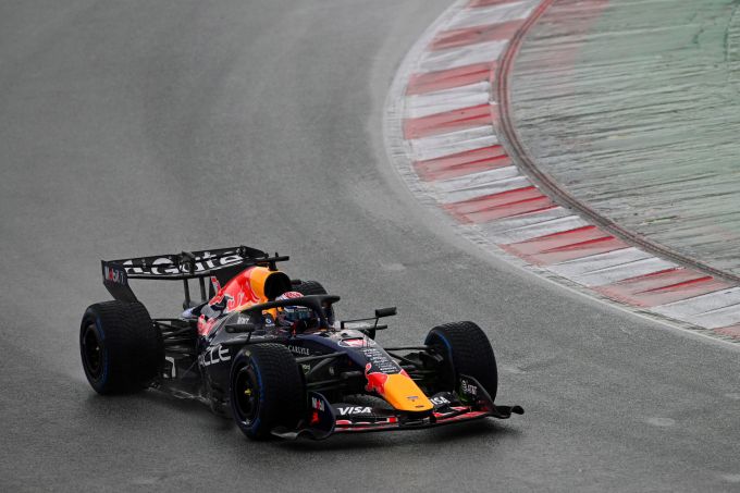 Max Verstappen F1 test Barcelona 2026 Red Bull