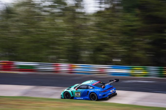 ADAC RAVENOL 24h Nürburgring 2026 Morris Schuring Porsche 911 GT3 Cup Falken Motorsports foto 5