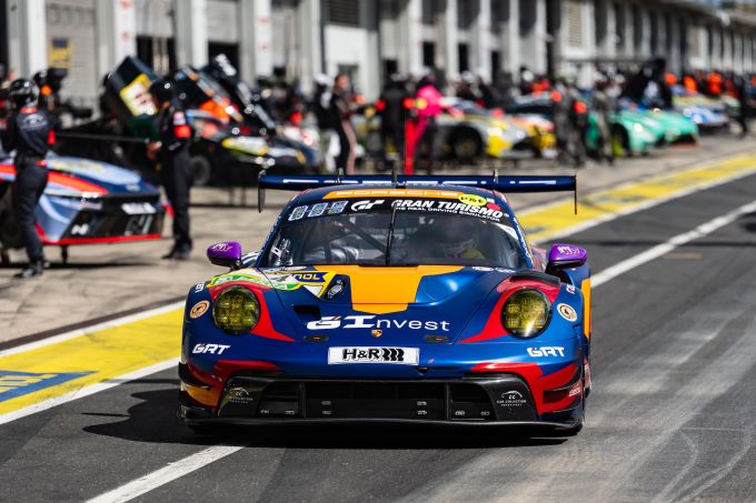 Car Collection Porsche 911 GT3 R in de SP9 Pro-Am Gruppe C Fotografie foto 4