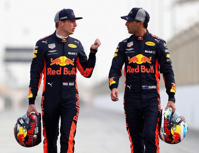 Daniel Ricciardo en Max Verstappen Red Bull Racing F1