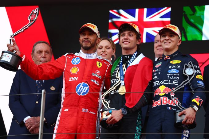 Lewis Hamilton Kimi Antonelli Formule 1 Monaco Ferrari
