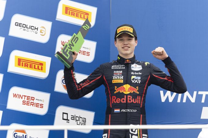 Red Bull Junior-rijder Rocco Coronel podium in de Formula Winter Series
