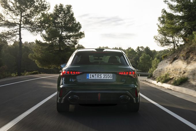 Audi viert ‘50 jaar vijfcilinder’ met exclusieve Audi RS 3 competition limited