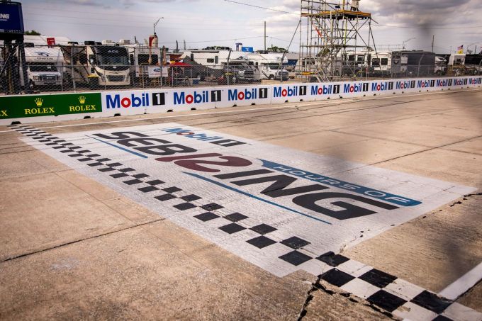 IMSA WeatherTech SportsCar Championship Mobil1 12 Hours of Sebring 2026 Morris Schuring foto 2