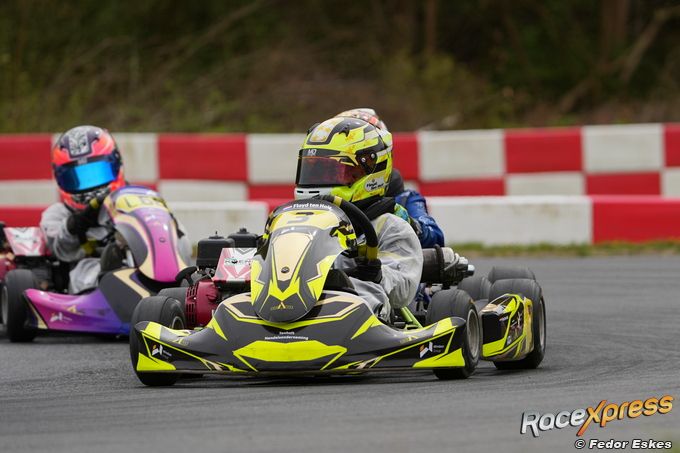 Floyd en Phylicia ten Holt goed bezig in de kartsport
